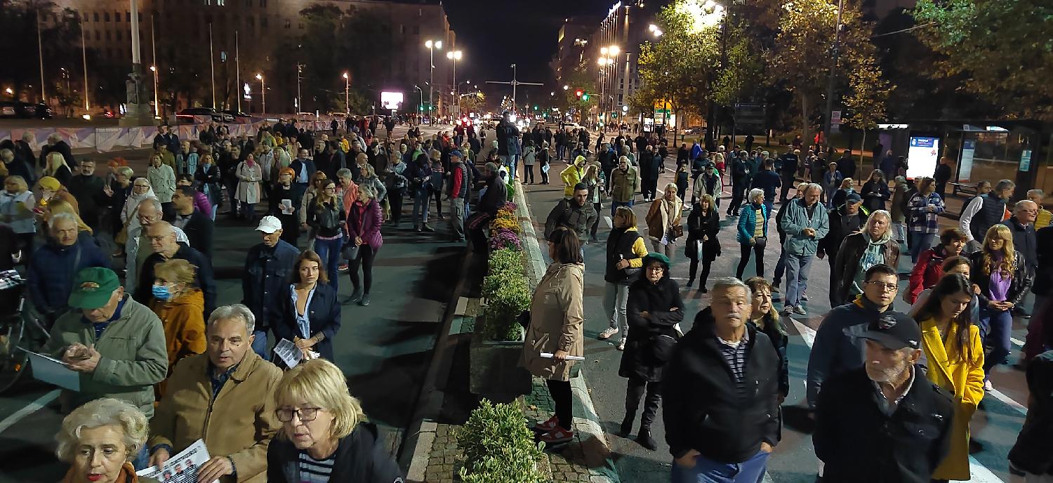 Protest “Srbija Protiv Nasilja”: Vreme Je Da Zgrabimo Priliku I 17 ...