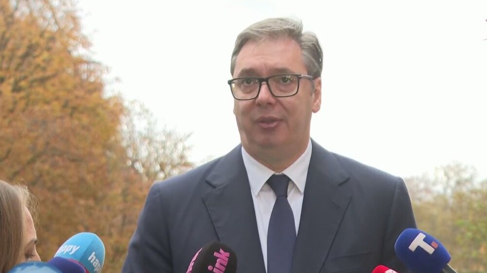 Aleksandar Vučić iz Pariza: Nije bio u planu susret sa Kurtijem, ne znam o čemu bismo pričali 1
