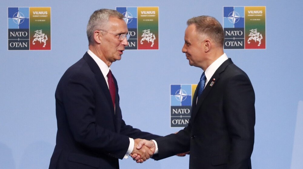 NATO na oprezu: Stoltenberg o upadu rakete u vazdušni prostor Poljske 1