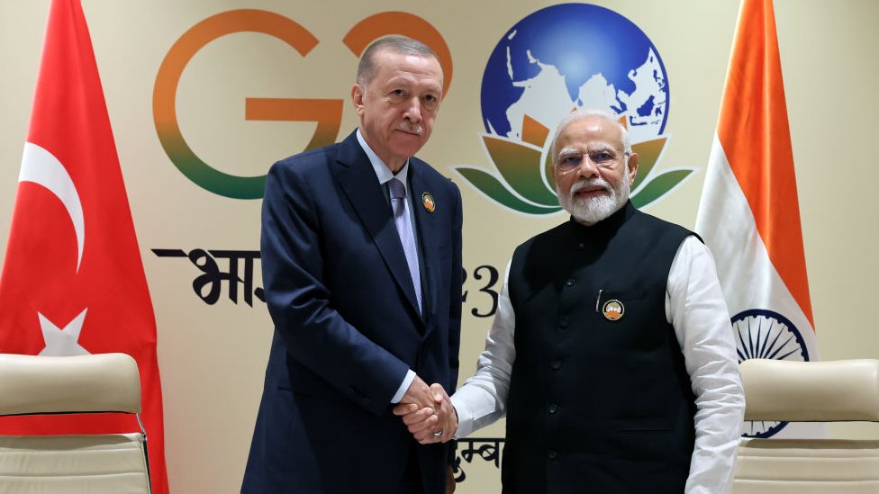 Turski predsednik Redžep Tajip Erdogan i indijski premijer Narendra Modi