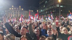 Završen skup koalicije "Srbija protiv nasilja": "Vučić kukavan nije shvatio da je Srbija stala 3. maja" (VIDEO, FOTO) 9