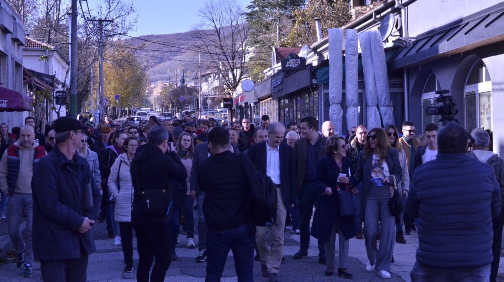 ProGlas u Vranju: "Imate za koga da glasate, imate protiv koga da glasate" 1