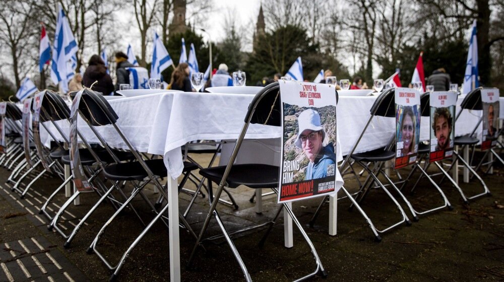 "Nećete sedeti ovde dok oni tamo umiru": Porodice izraelskih talaca upale u parlament 1