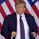 "Tramp se pretvara u zlokobnog nasilnika": Gardijan nakon trijumfa bivšeg predsednika SAD u Nju Hempširu 8