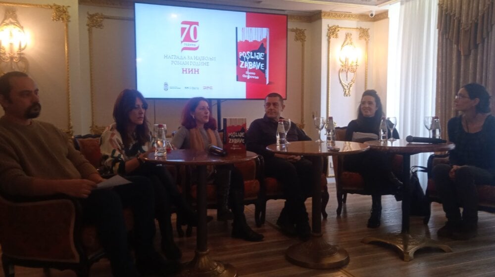 Stevo Grabovac dobitnik NIN-ove nagrade za roman "Poslije zabave" 1