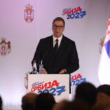 Kako je francuska novinska agencija AFP izvestila o Vučićevom dvočasovnom predstavljanju plana za budućnost? 6