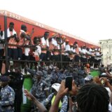 Trijumfalna parada "slonova", prvaka Afrike: Abidžan pozdravio svoje junake na prikolici kamiona 4