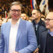 Vučić i Vučević reagovali na incident ispred prostorija SNS u Novom Sadu (FOTO) 13