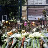 Sećanje na žrtve tragedija u Ribnikaru, Malom Orašju i Duboni: "Buđenje" i prekid programa medija 5