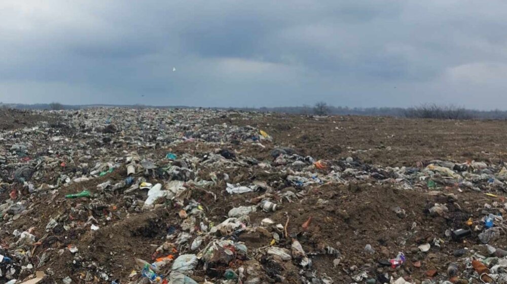 Opozicija u Kragujevcu traži od vlasti uvid u ugovor o odlaganju otpada iz Čačka na kragujevačkoj deponiji 14