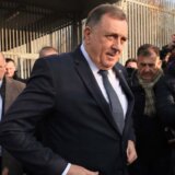 Dodik: RS odbacuje predlog Rezolucije o genocidu u Srebrenici 7