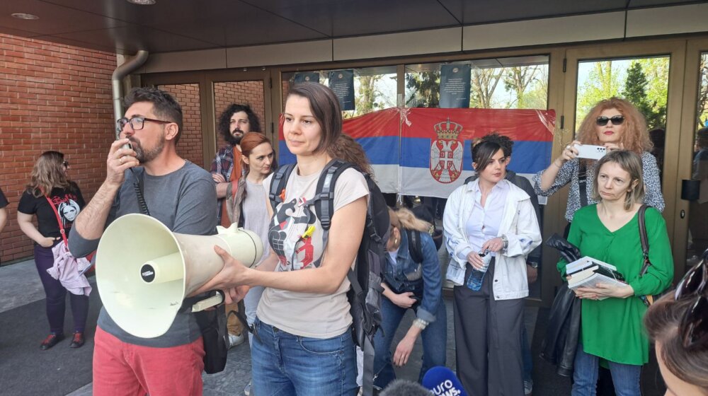 Filozofski fakultet u Beogradu osudio blokadu Filozofskog fakulteta u Novom Sadu 1
