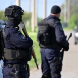 Suspendovana dvojica policajaca osumnjičena za prebijanje mladića iz Guče 6