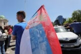 (FOTO) "Zločin je bio, ali genocid ne": Protestna vožnja taksista protiv izglasavanja Rezolucije o Srebrenici 5
