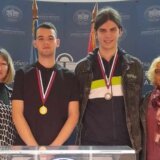 Gimnazijalci iz Zaječara osvojili prvo i treće mesto na Državnom takmičenju iz matematike 11