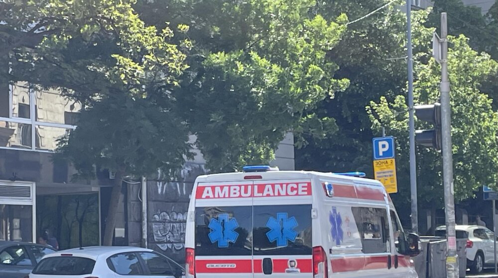 "Trauma veća od saobraćajne nesreće": Kako su devojčicu, povređenu u sudaru kod Obrenovca, 10 sati šetali od bolnice do bolnice 1