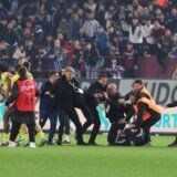 Nastavlja se haos u turskom fudbalu: Finale Superkupa prekinuto posle 50 sekundi (VIDEO) 6
