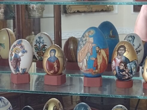Svako jaje priča svoju posebnu priču: Nesvakidašnja uskršnja kolekcija u kragujevačkom Vladičanskom dvoru (FOTO) 6