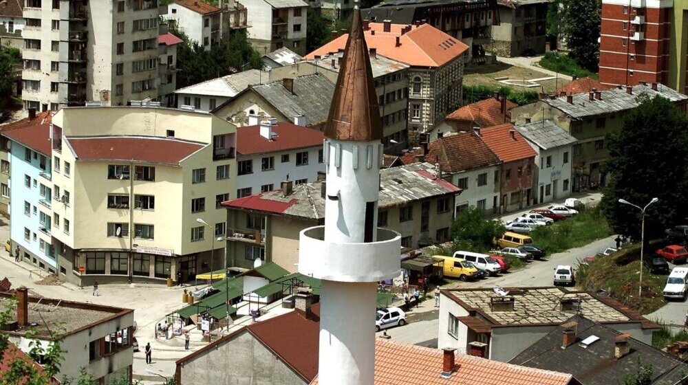 Promenjeni nazivi ulica u Srebrenici, Ulica Maršala Tita i zvanično Ulica Republike Srpske 1