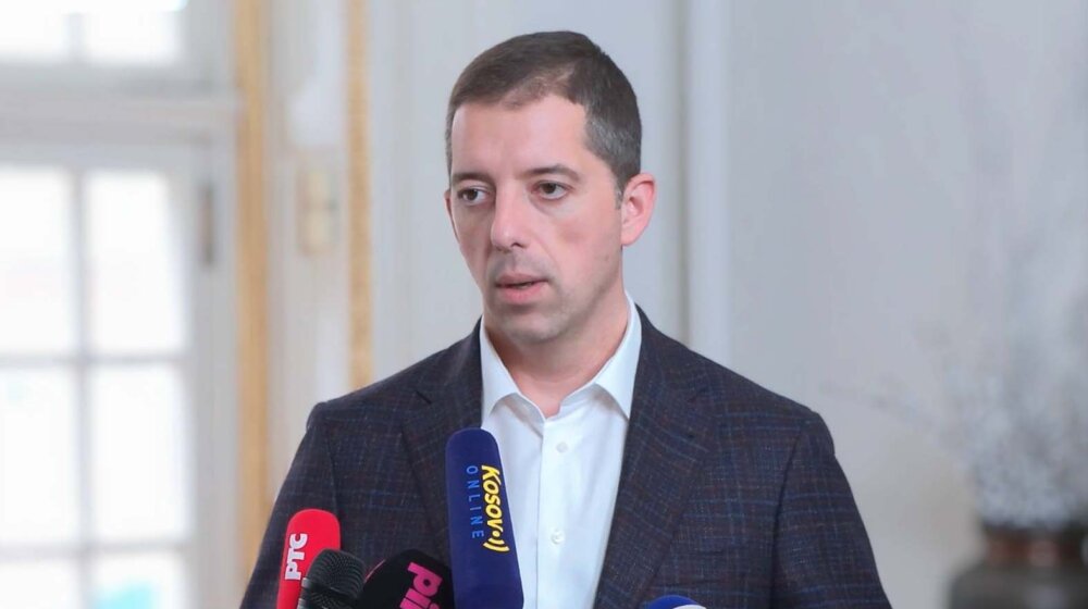 Marko Đurić preneo predsednici Severne Makedonije da Srbija želi prisniju saradnju 9