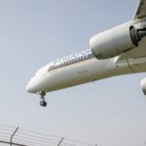 Jake turbulencije na letu London-Singapur: Poginuo putnik, 30 povređenih 6