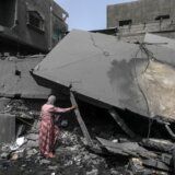 Izrael nastavio napade na Gazu uprkos pozivima na prekid vatre 2