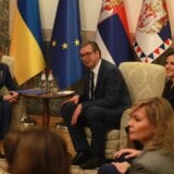 Vučićevo spoljnopolitičko žongliranje: Od srdačnog susreta sa Olenom Zelenskom do predavanja u Ruskom domu 1