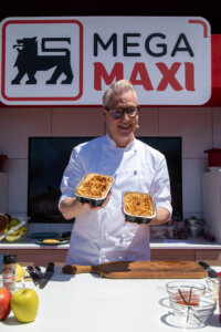 Rudolf van Vin predstavio kupcima u MEGA MAXI-ju kolač sa jabukama 2