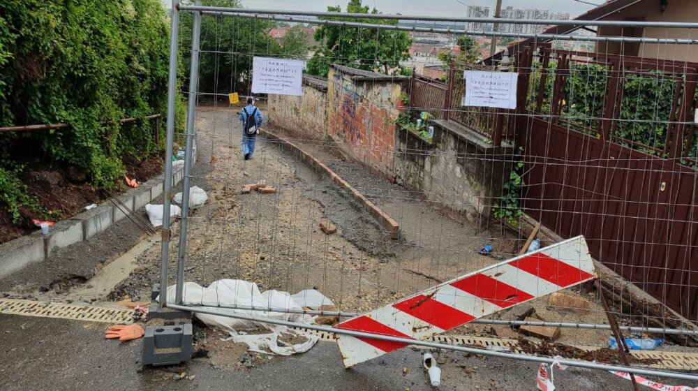 Biramo Zemun: Građani od opštinskih vlasti nisu dobili odgovor o rekonstrukciji ulice Vasilija Vasilijevića 1