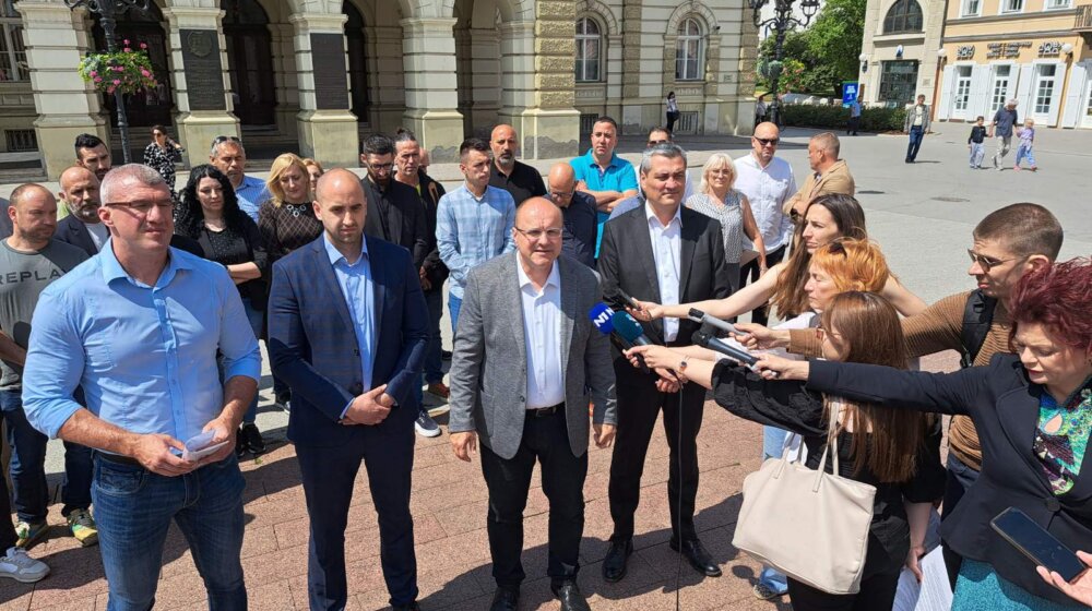 Pobedićemo SNS: Udruženi za slobodan Novi Sad, Kreni Promeni i "Heroji" Miše Bačulova zajedno i posle izbora 1