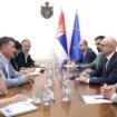 Premijer Srbije s predstavnicima komisije za novorođenu decu za koju se sumnja da su nestala 11