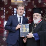 Selaković uručio orden mitropolitu Damaskinu 7