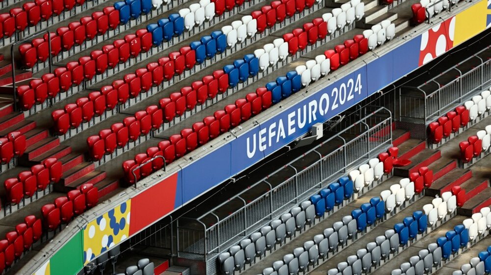 Navijači na utakmici Srbije i Engleske moći će da kupe samo pivo sa smanjenim procentom alkohola 1
