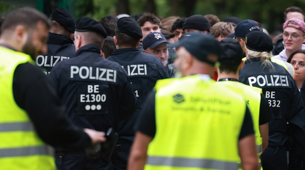 Policija pucala u čoveka nakon što im je pretio sekirom pred utakmicu na EURO 2024 10