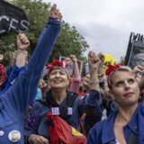 Francuska: Stotine hiljada učesnika demonstracija zbog jačanja krajnje desnice 8
