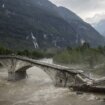 U klizištima i poplavama u Švajcarskoj i severnoj Italiji najmanje četvoro mrtvih 13