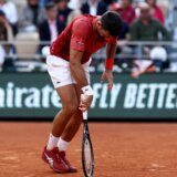 Tenis: Novak Đoković se zbog povrede povukao sa Rolan Garosa 6