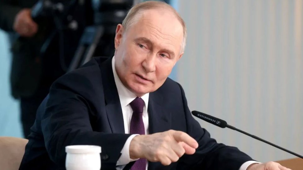 Rusija i Ukrajina: Putin upozorava da bi Moskva mogla da dostavi oružje drugim zemljama za napad na Zapad 10