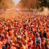 Evropsko prvenstvo u fudbalu 2024: Navijačka žurka Holanđana u Hamburgu, narandžasta reka se slivala do stadiona 15