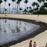 Zagađenje okeana: Oko 400 tona nafte se izlilo kod obala Singapura 14