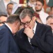 Vučić otkrio šta piše u deklaraciji Srbije i Republike Srpske: "Pažljivo su birane reči, ali su uvažavani određeni zahtevi RS" 13