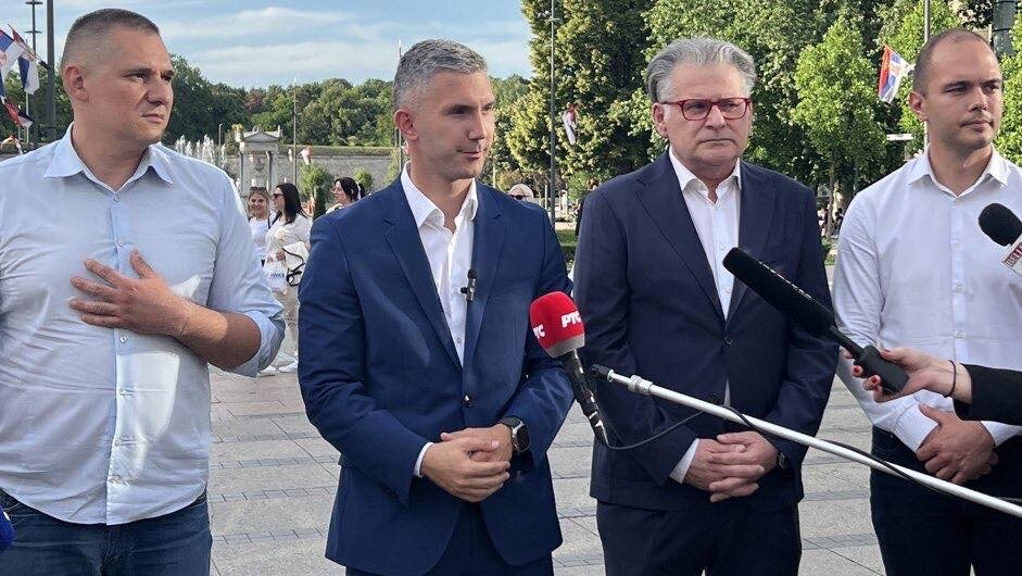INTERVJU Dragan Milić: Plamen slobode tinja jedino u Nišu, i neki bi da se ogreju, ali i da rašire požar 3