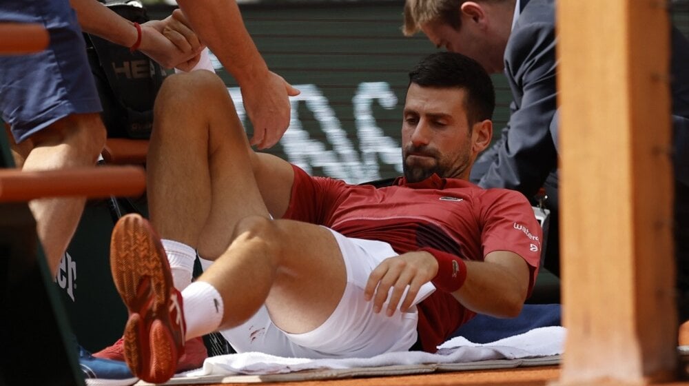 Švajcarski mediji sumnjaju da je Đoković operisao koleno: To je još jedan blef srpskog tenisera 13