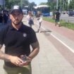 Napadnut novinar Danasa ispred Novosadskog sajma (VIDEO) 13
