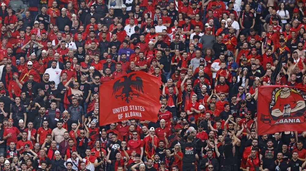 UEFA pokrenula istragu zbog skandiranja “Ubij Srbina” na utakmici između Hrvatske i Albanije 1