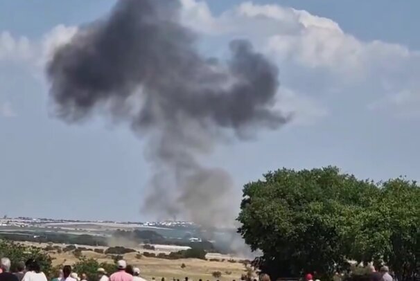 Sudar dva aviona u vazduhu na aeromitingu u Portugalu, poginuo pilot (VIDEO) 1