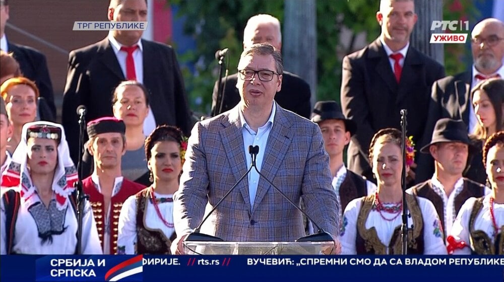 Vučić na Trgu republike: Nismo mi zapodenuli ratove, neki drugi su 1