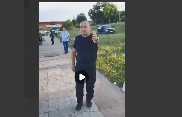 "Ozbiljno vam kažem, eksploziv je u pitanju": Verbalna rasprava šetača sa ljudima koji pripremaju vatromet preko puta Beograda na vodi (VIDEO) 1