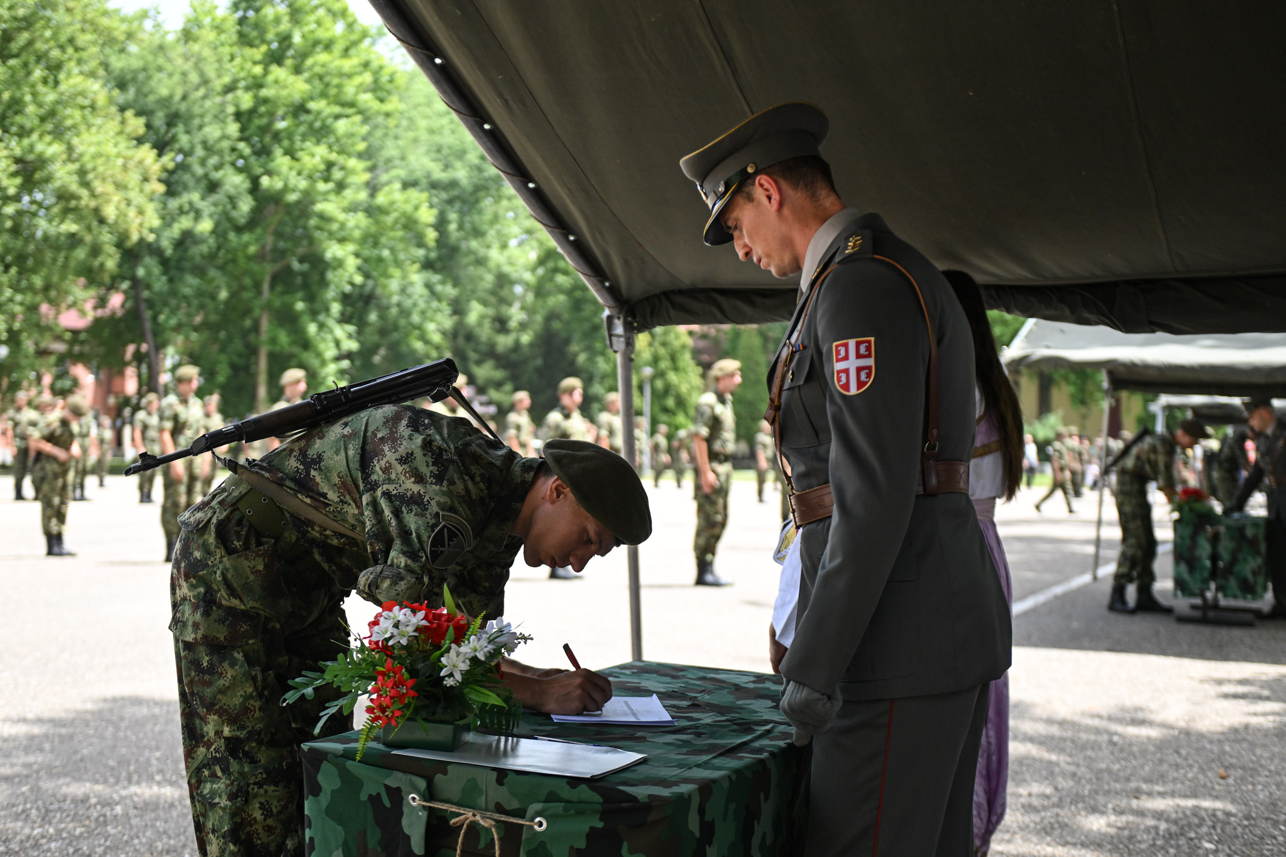 Vojnici junske klase na dobrovoljnom služenju vojnog roka položili zakletvu (FOTO) 7