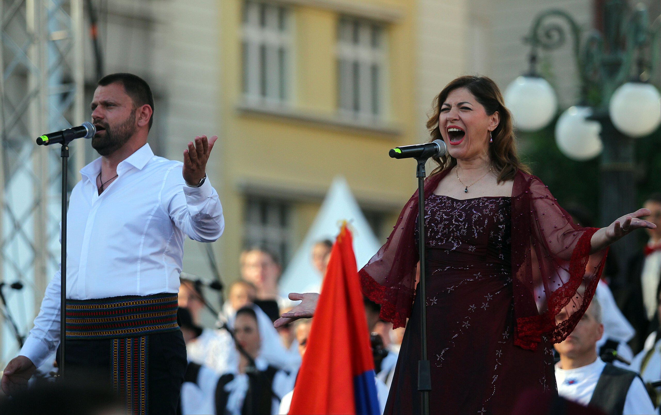 (FOTO) Kako je izgledala manifestacija "Jedan narod, jedan sabor - Srbija i Srpska" na Trgu republike u fotografijama? 9